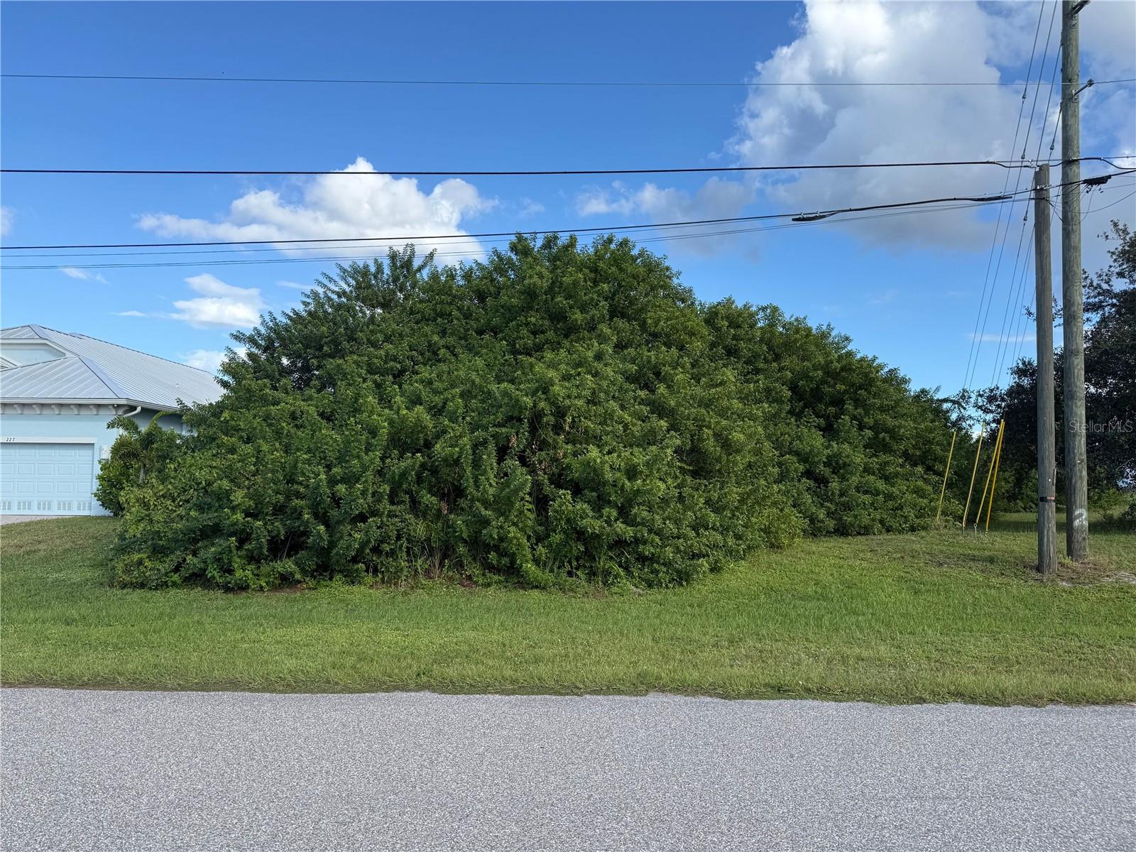 225 ANTILLA DRIVE, Rotonda West, FL 33947