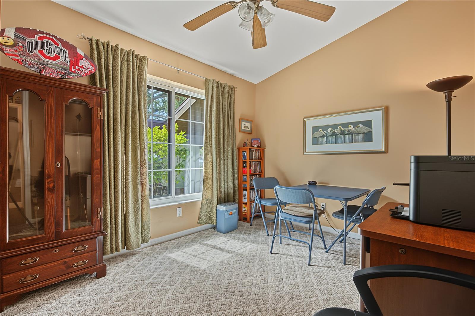 4th bedroom/den
