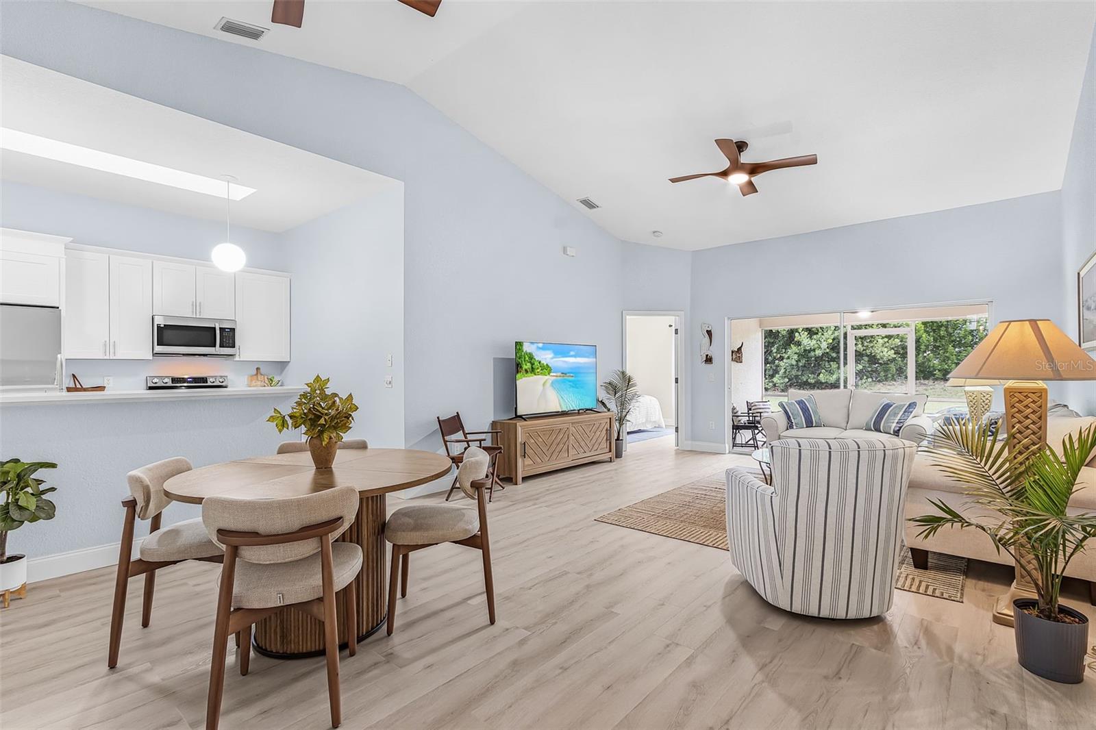 Beautiful flooring throughout