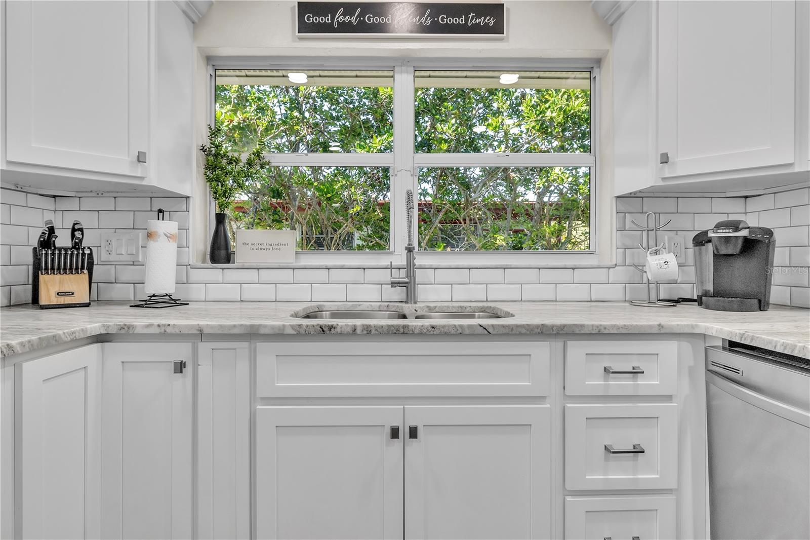 6723 AVENUE C, Sarasota, FL 34231