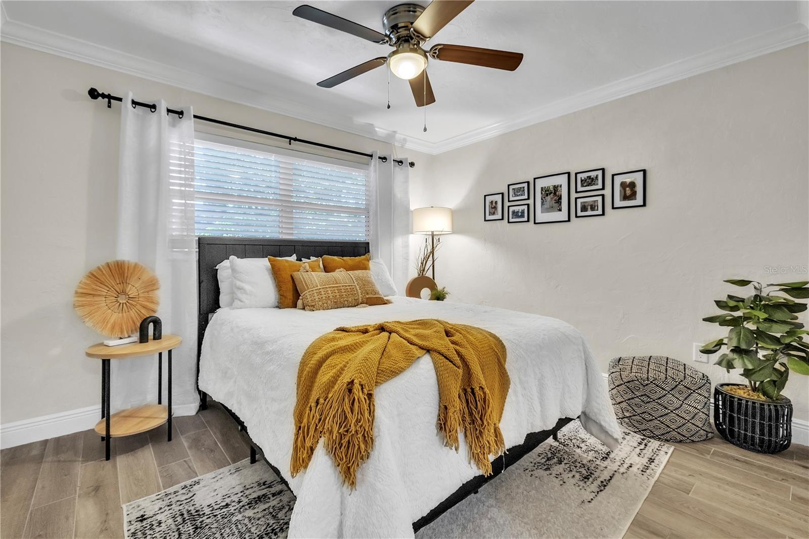 6723 AVENUE C, Sarasota, FL 34231