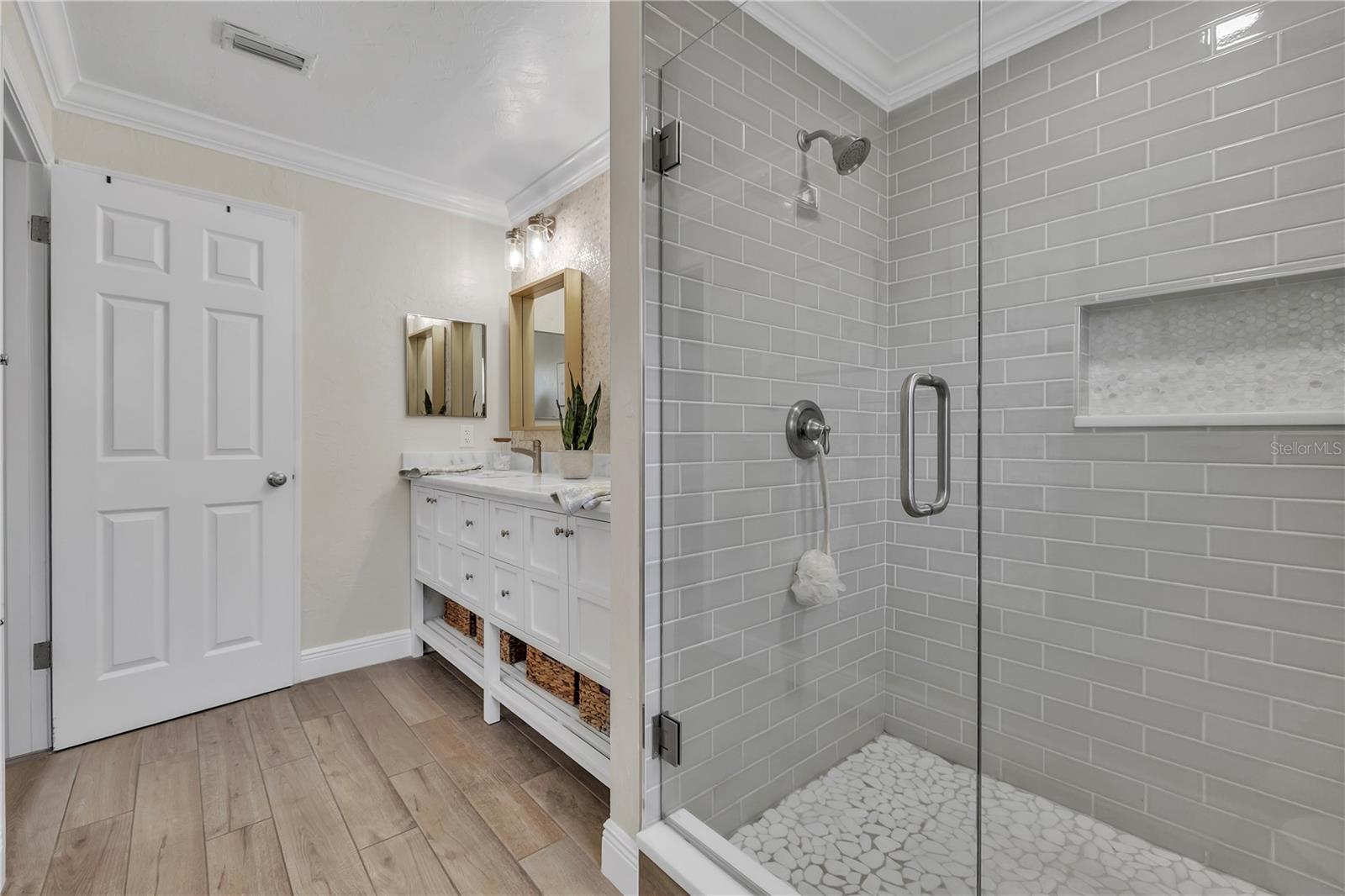 6723 AVENUE C, Sarasota, FL 34231