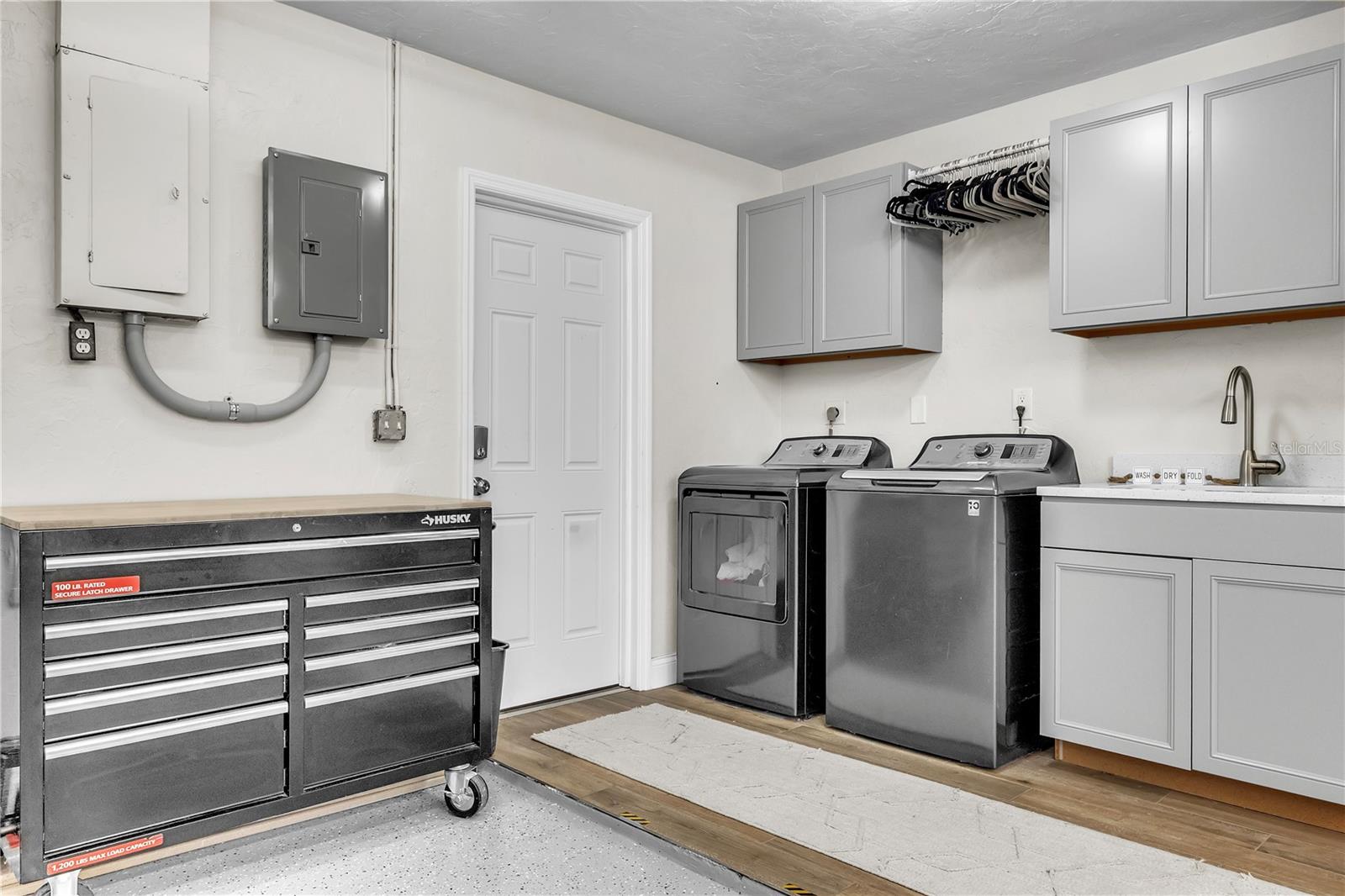 6723 AVENUE C, Sarasota, FL 34231