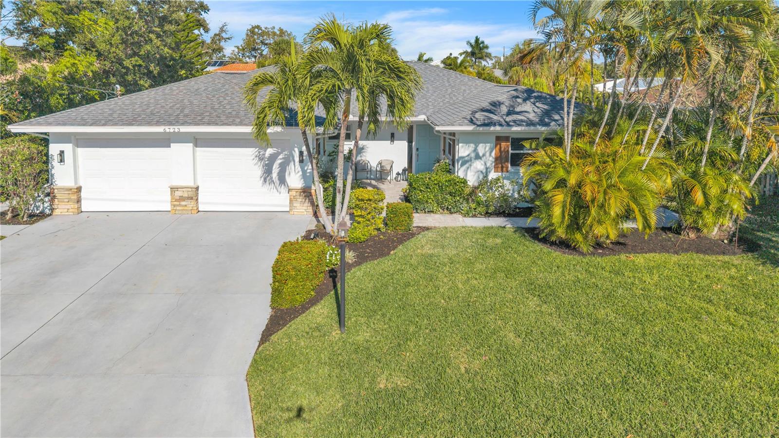 6723 AVENUE C, Sarasota, FL 34231 6723 AVENUE C, Sarasota, FL 34231