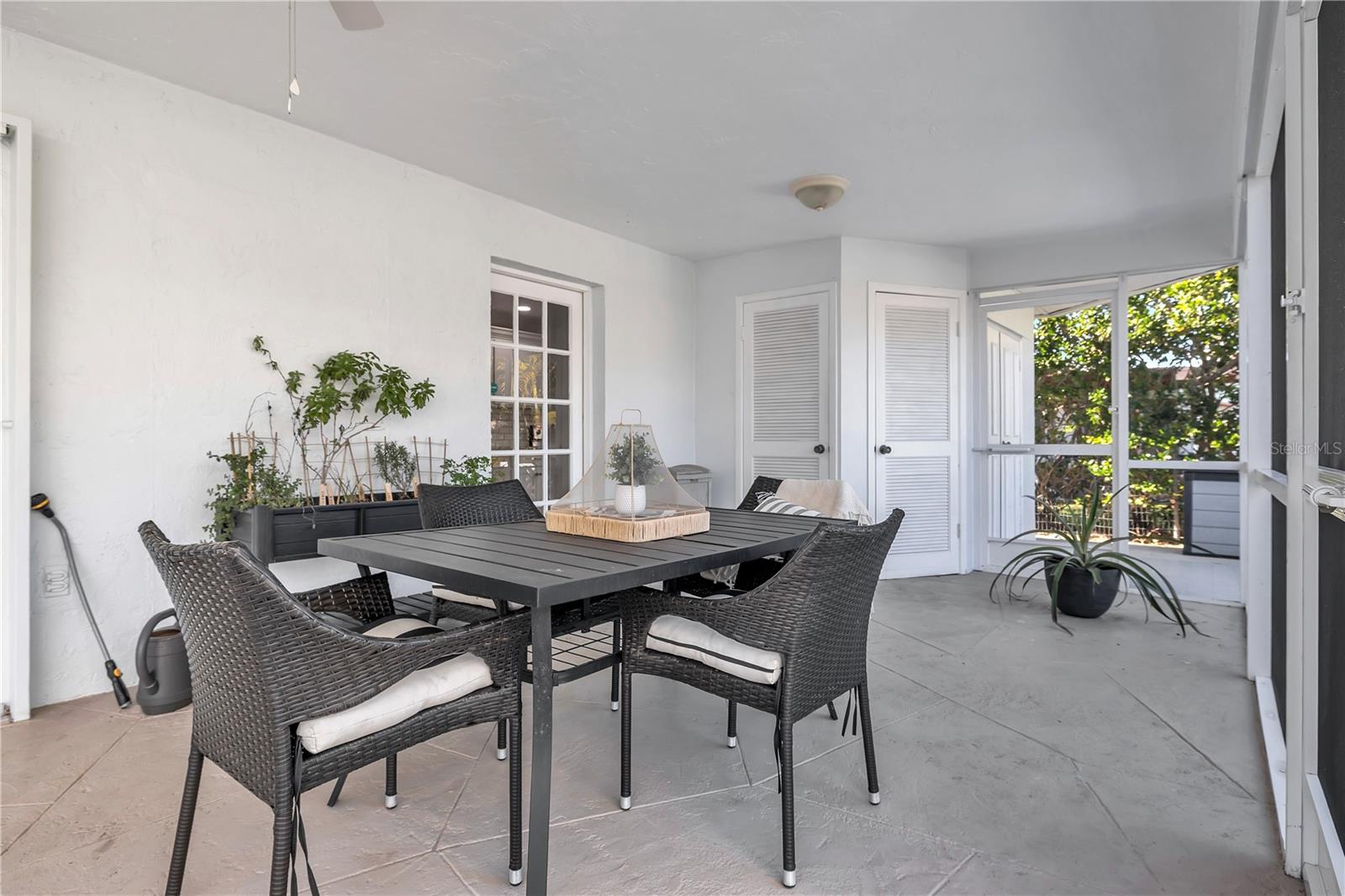 6723 AVENUE C, Sarasota, FL 34231