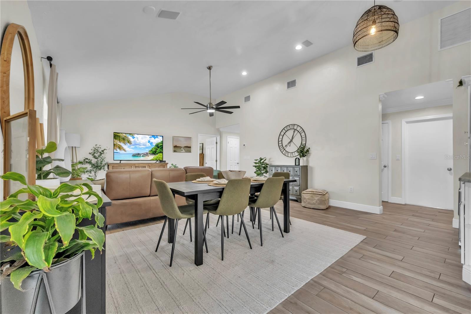 6723 AVENUE C, Sarasota, FL 34231