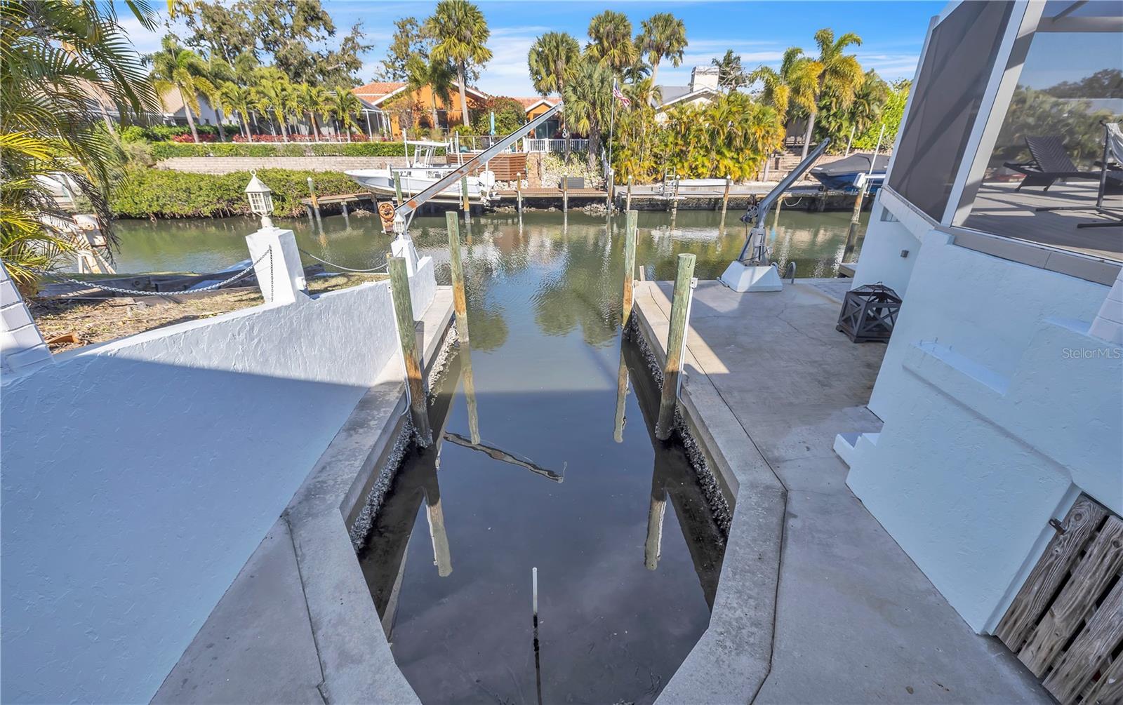 6723 AVENUE C, Sarasota, FL 34231