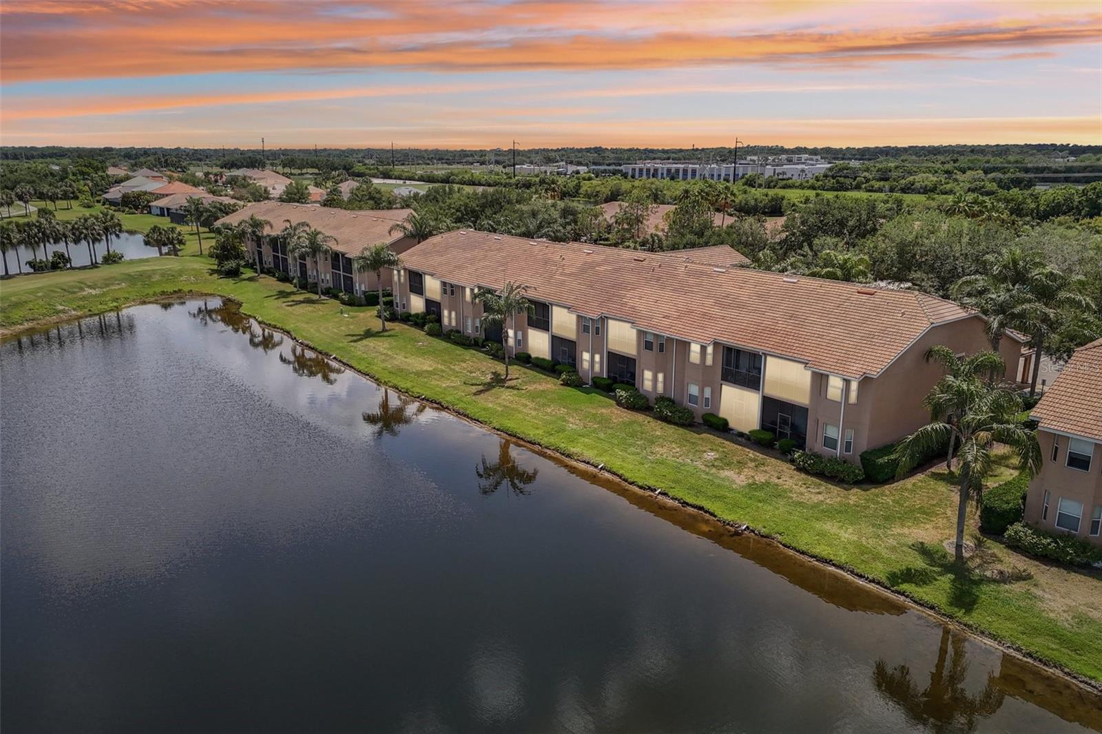 1003 FAIRWAYCOVE LANE, #201, Bradenton, FL 34212