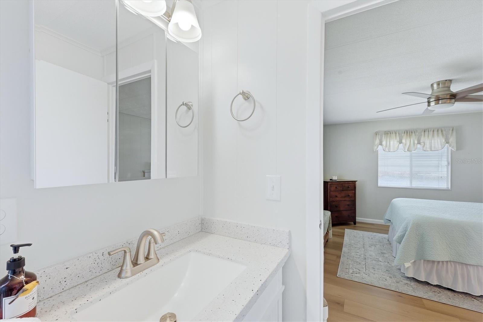 Primary ensuite Bath