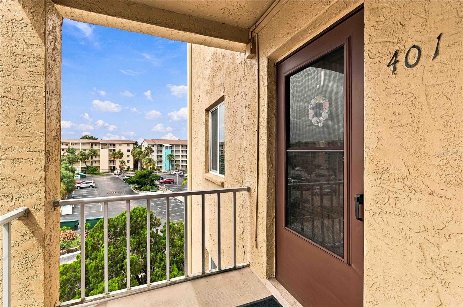 3617 LAKE BAYSHORE DRIVE, #401, Bradenton, FL 34205 3617 LAKE BAYSHORE DRIVE, #401, Bradenton, FL 34205