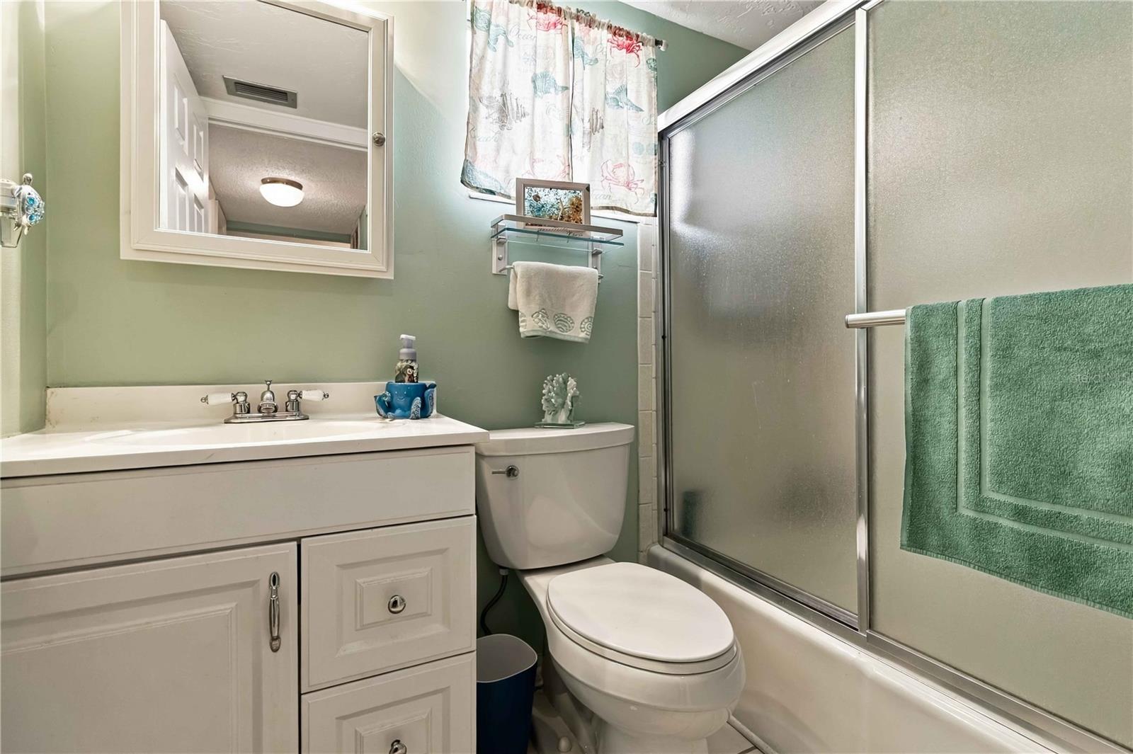 3617 LAKE BAYSHORE DRIVE, #401, Bradenton, FL 34205