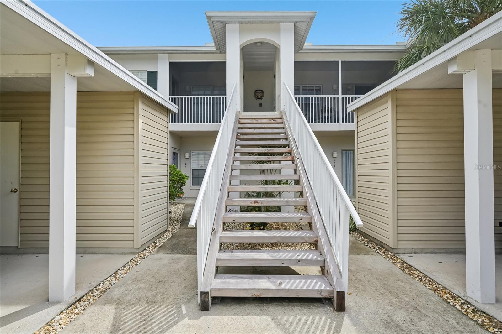412 SUNSET LAKE BOULEVARD, #202, Venice, FL 34292