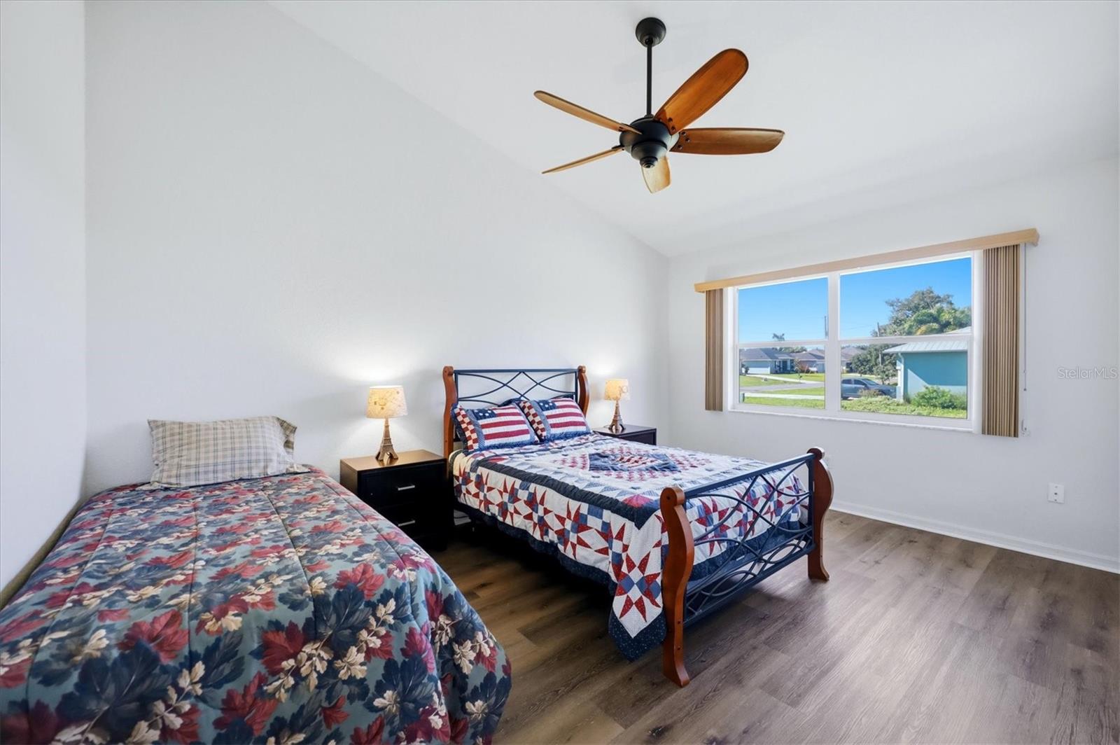 Side Bedroom
