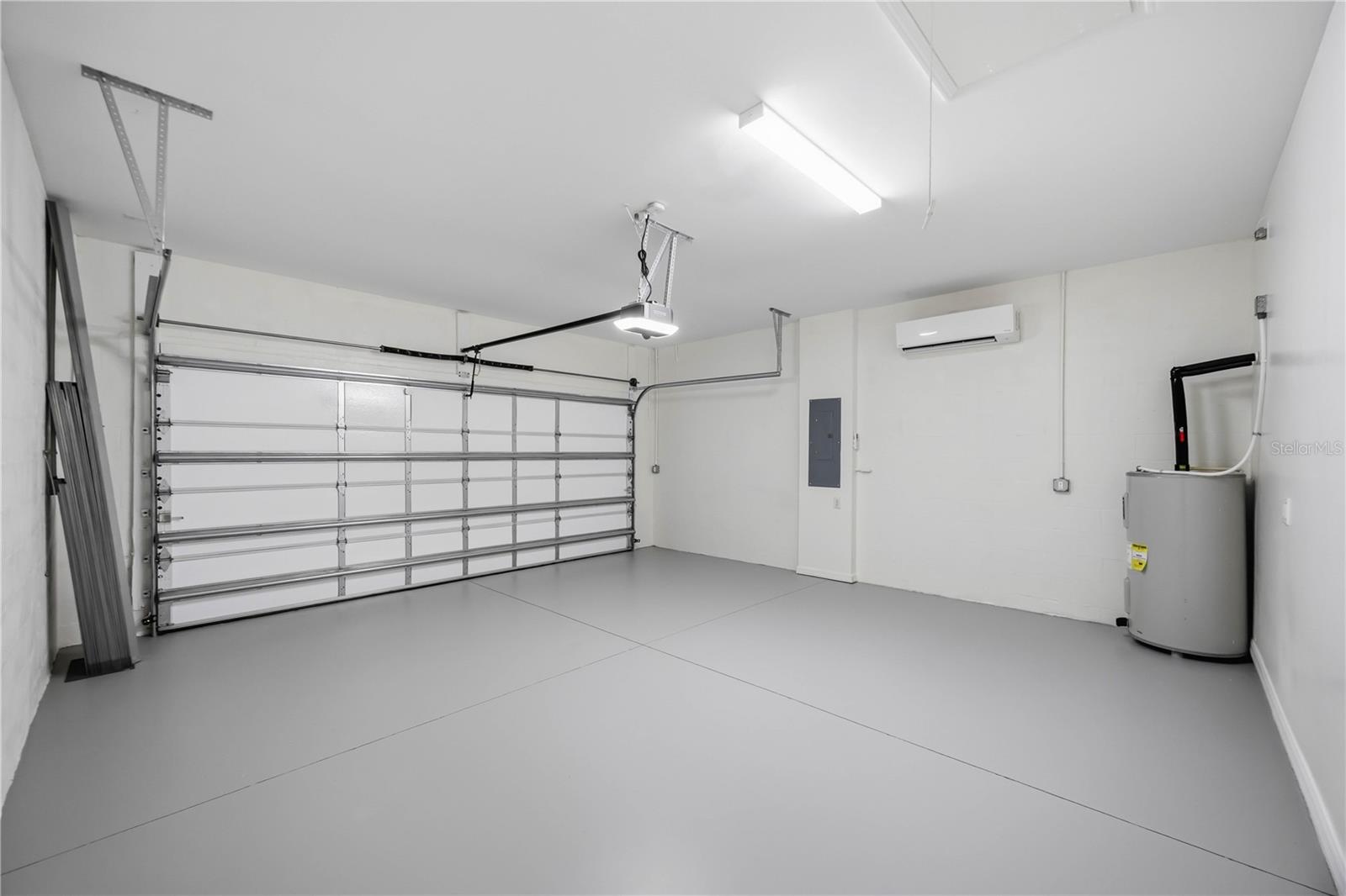 Nicest garage around! Mini split keeps it nice and cool... perfect for your sports car or hobbyist.