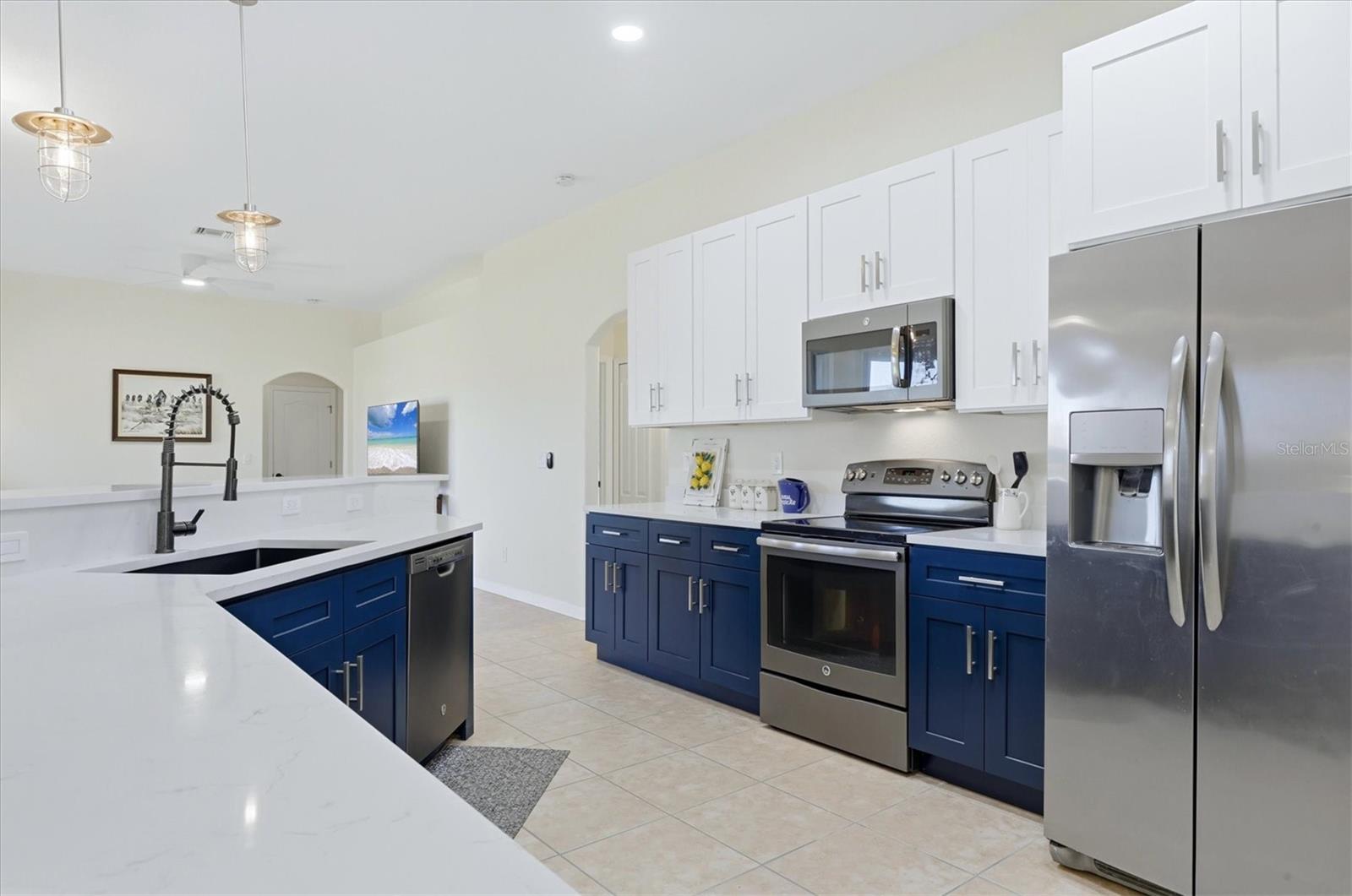 8069 BURWELL CIRCLE, Port Charlotte, FL 33981 8069 BURWELL CIRCLE, Port Charlotte, FL 33981