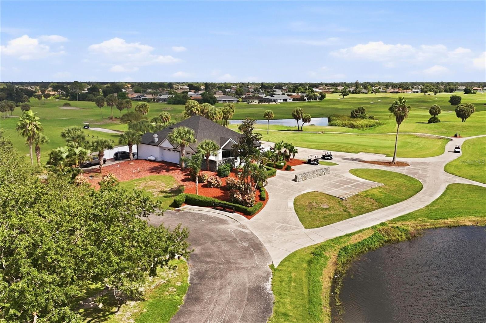 27 MARK TWAIN LANE, Rotonda West, FL 33947