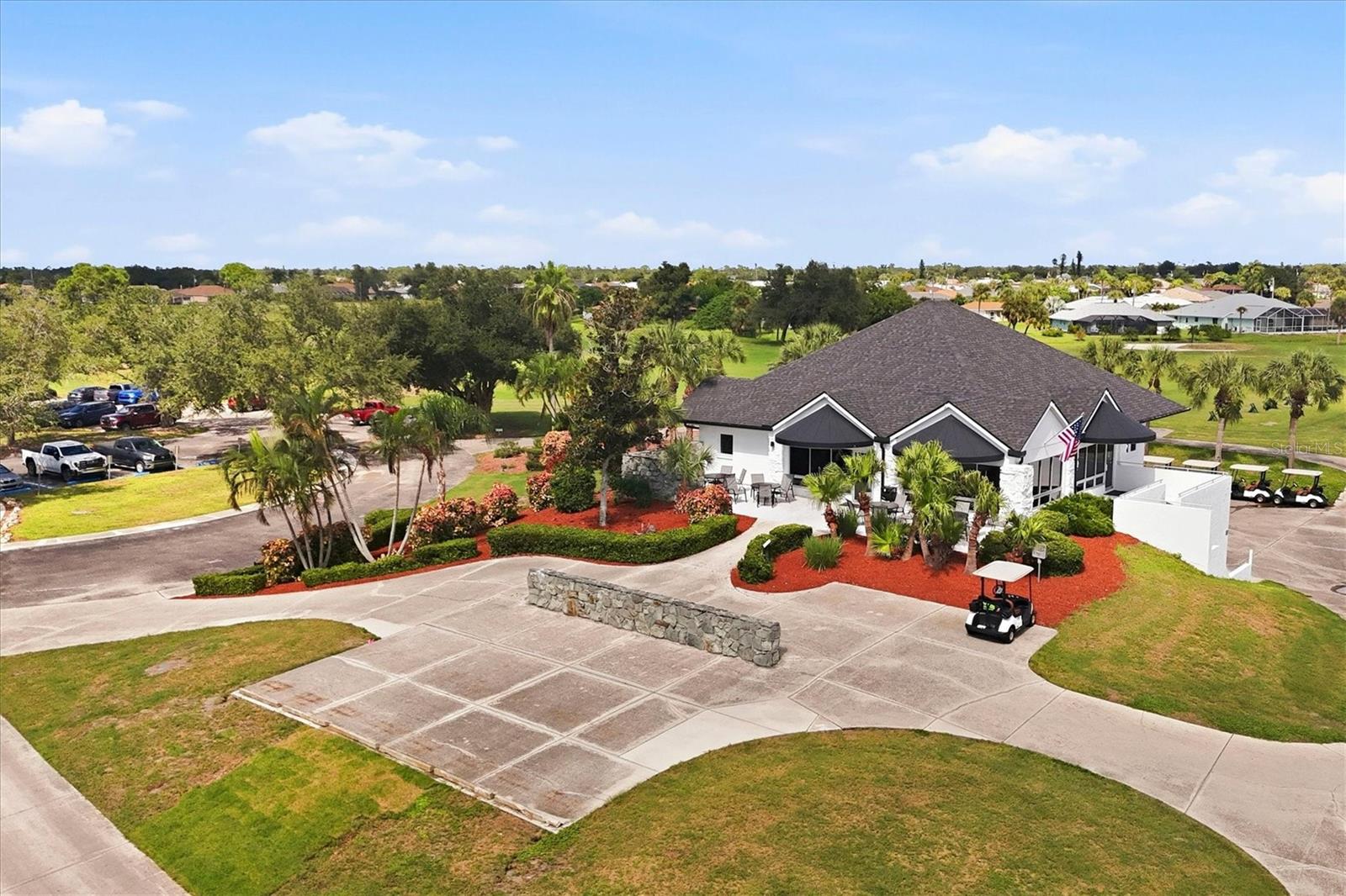 27 MARK TWAIN LANE, Rotonda West, FL 33947
