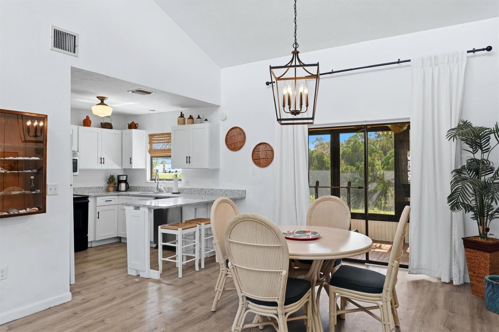 27 MARK TWAIN LANE, Rotonda West, FL 33947