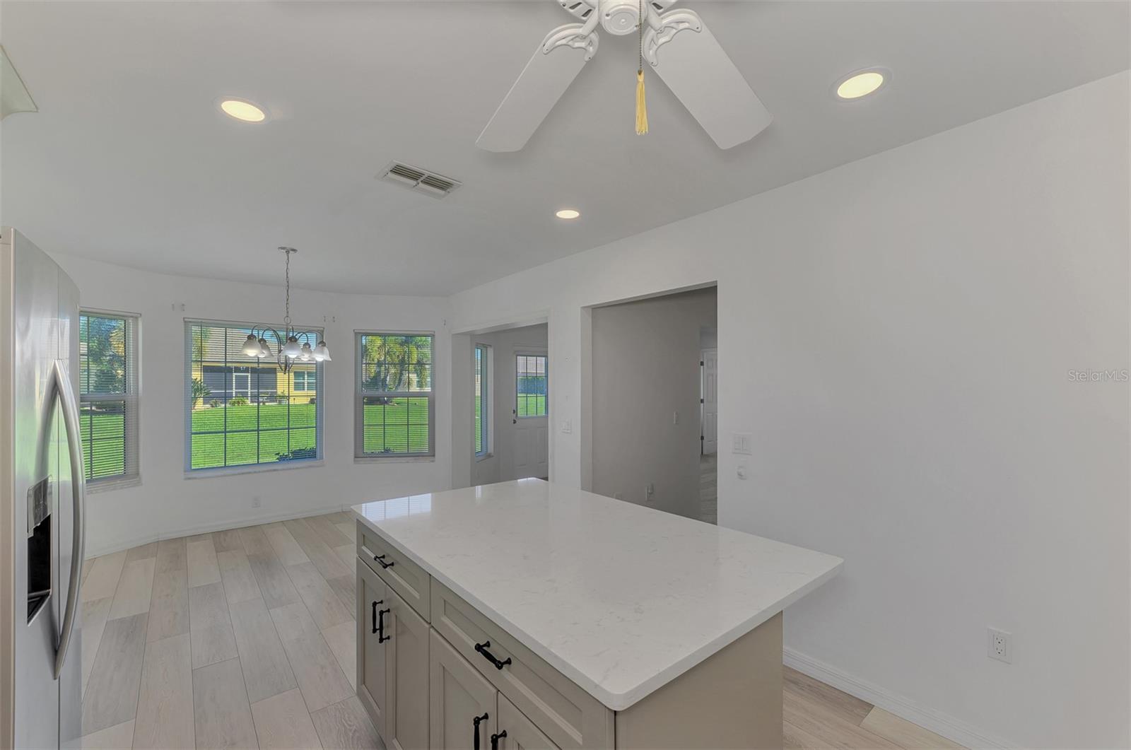 Kitchen to Dinette