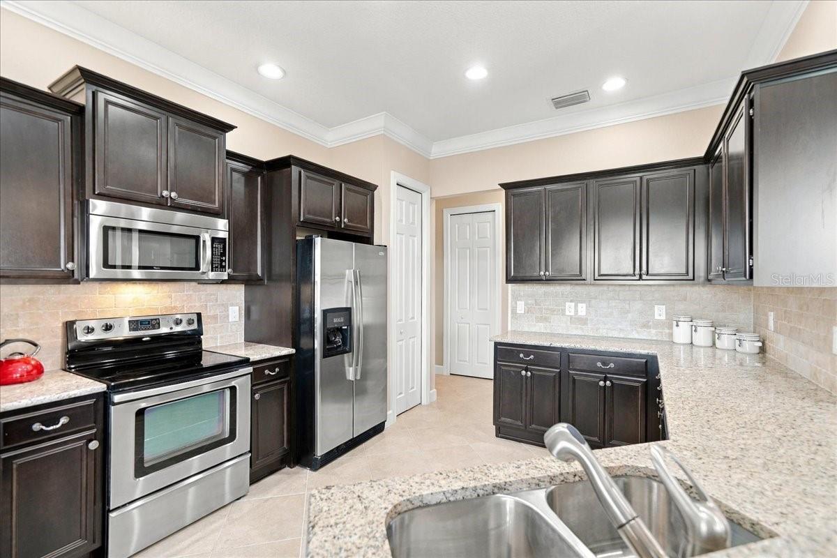 13121 CREEKSIDE LANE, Port Charlotte, FL 33953