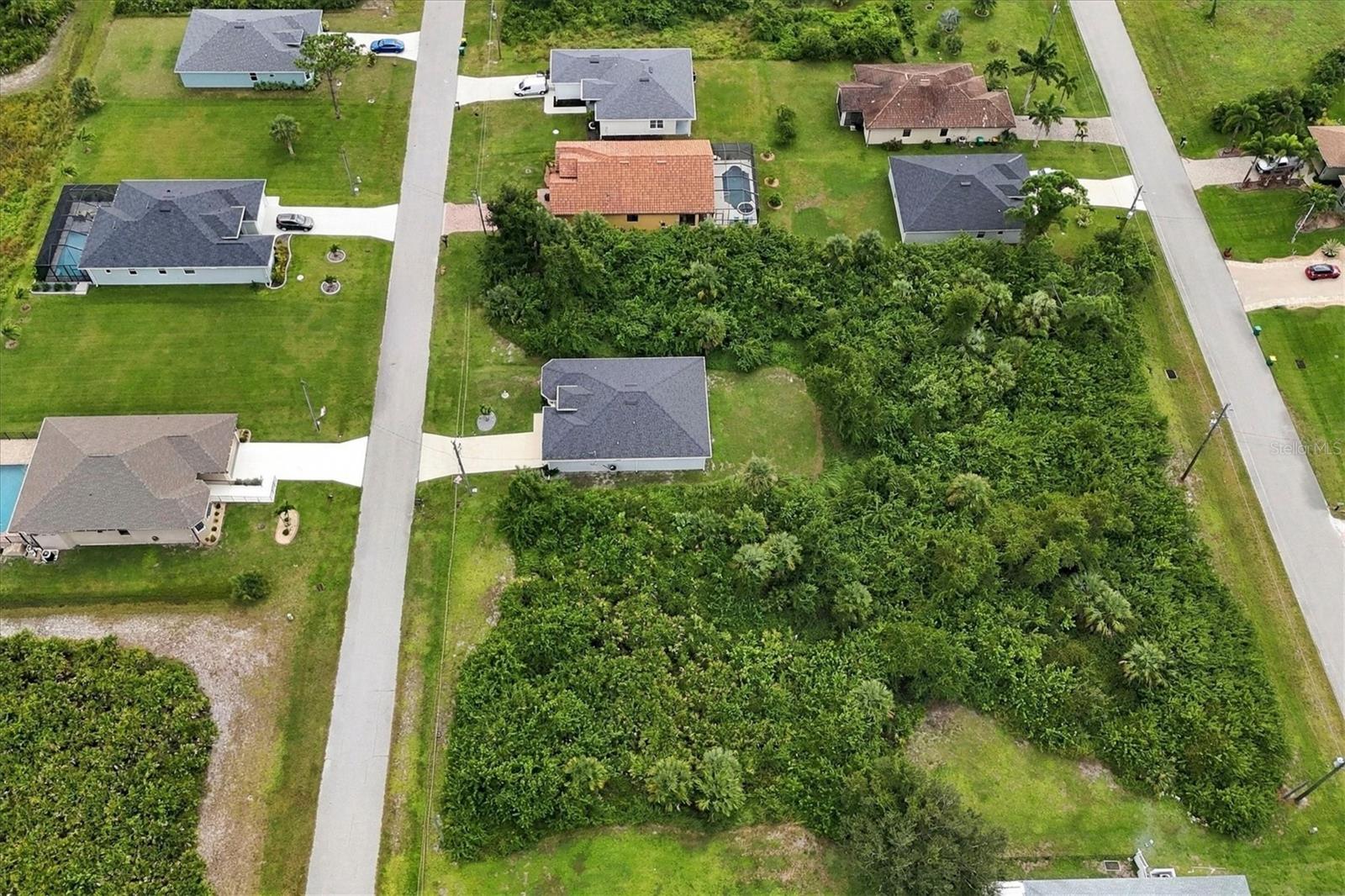 173 WRIGHT DRIVE, Rotonda West, FL 33947