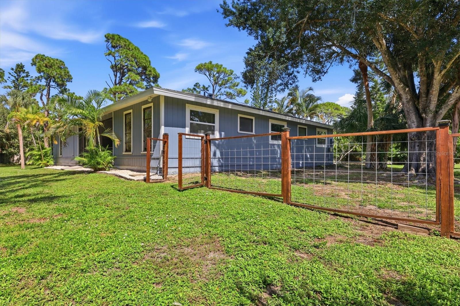 338 PINE GLEN COURT, Englewood, FL 34223