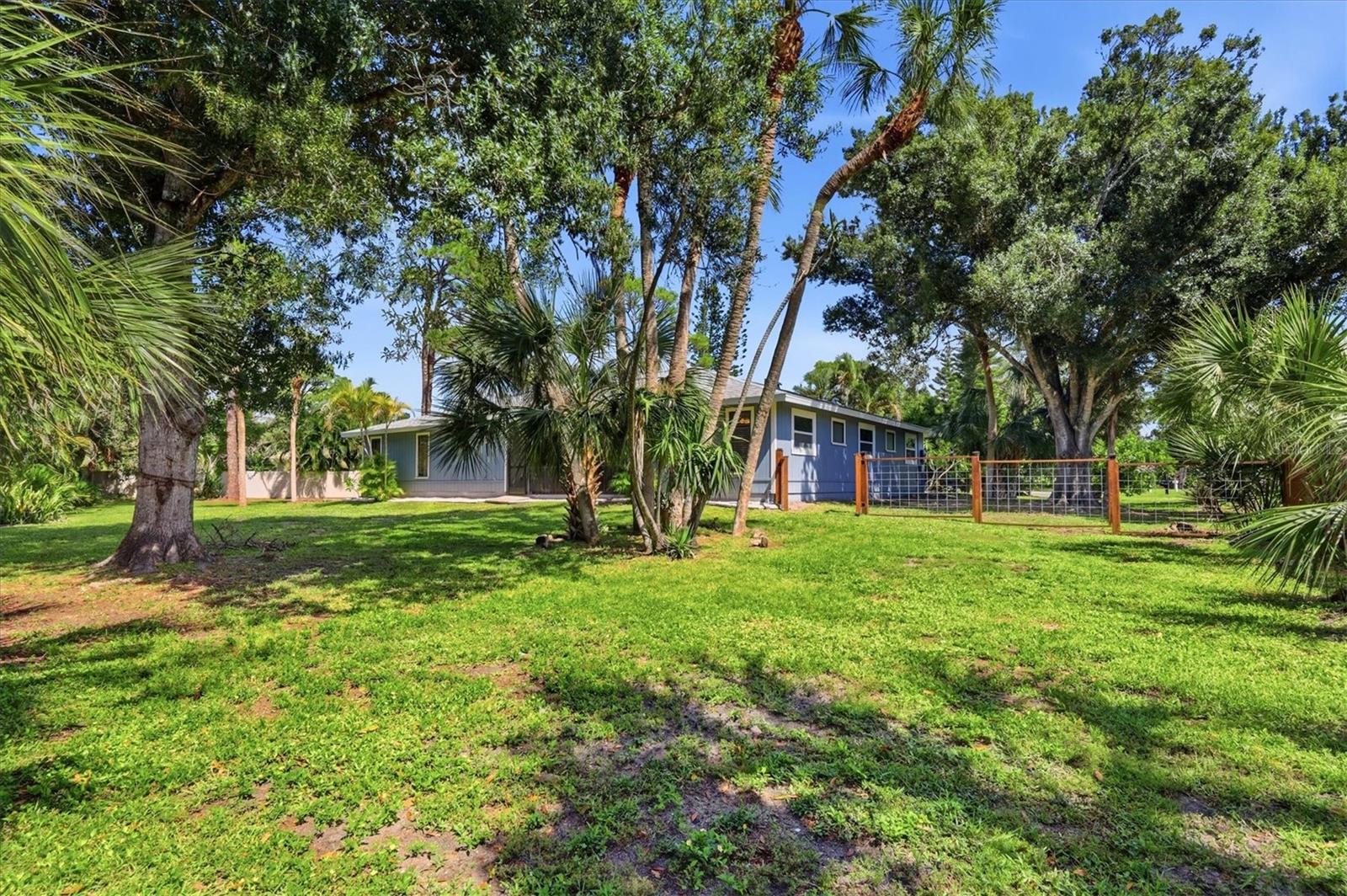 338 PINE GLEN COURT, Englewood, FL 34223