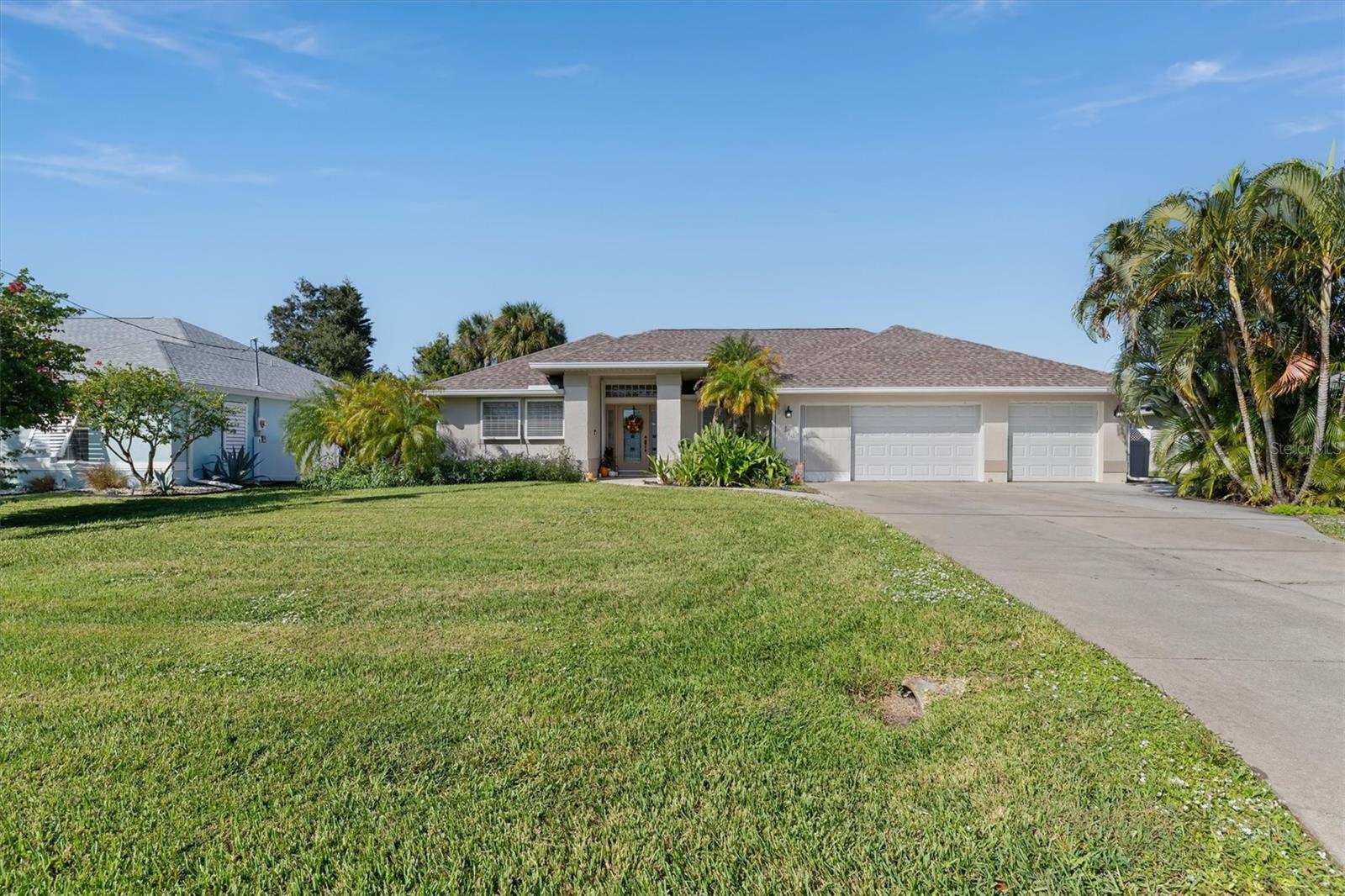 17 SPORTSMAN ROAD, Rotonda West, FL 33947