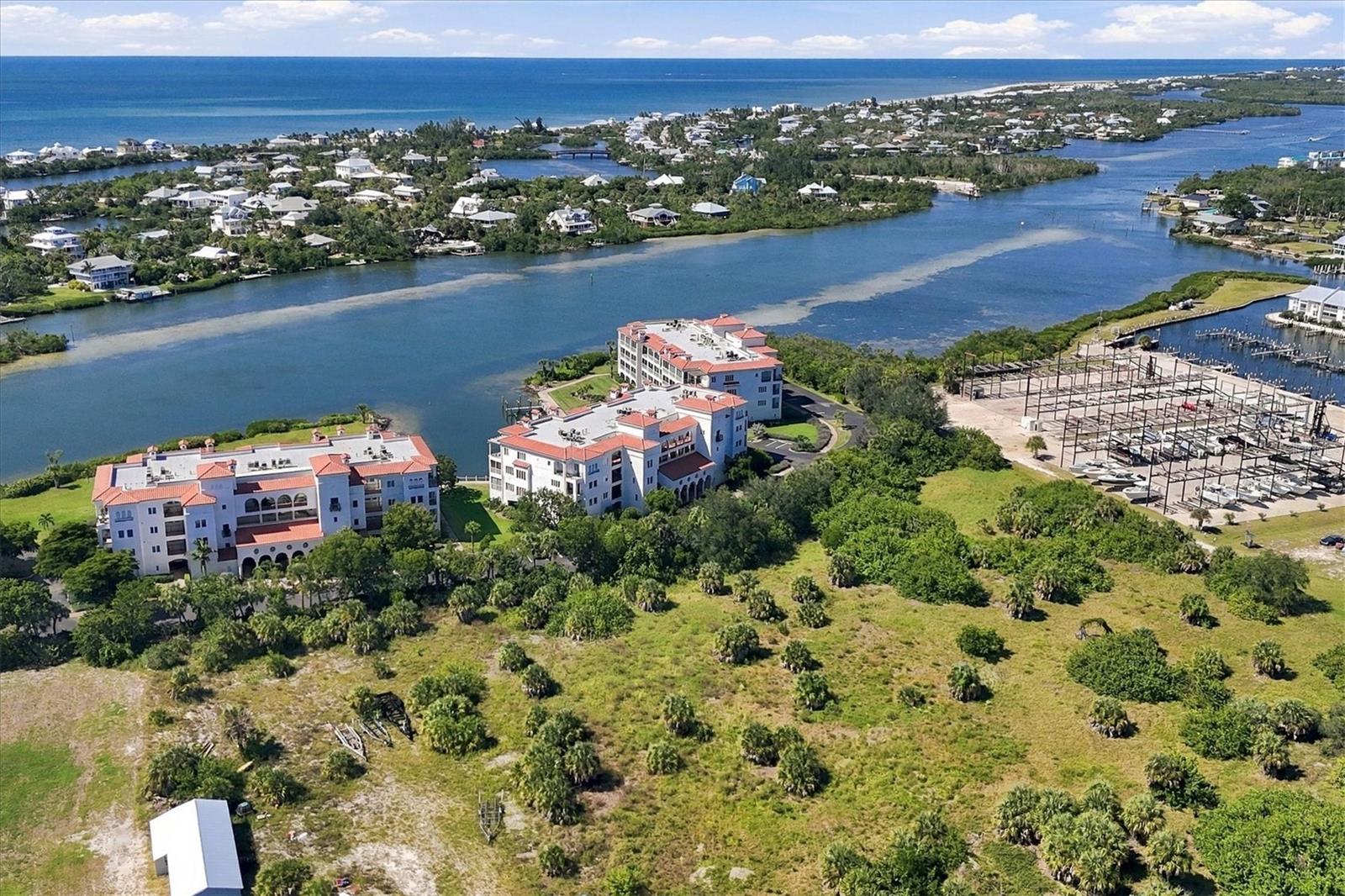 11120 HACIENDA DEL MAR BOULEVARD, #F206, Placida, FL 33946