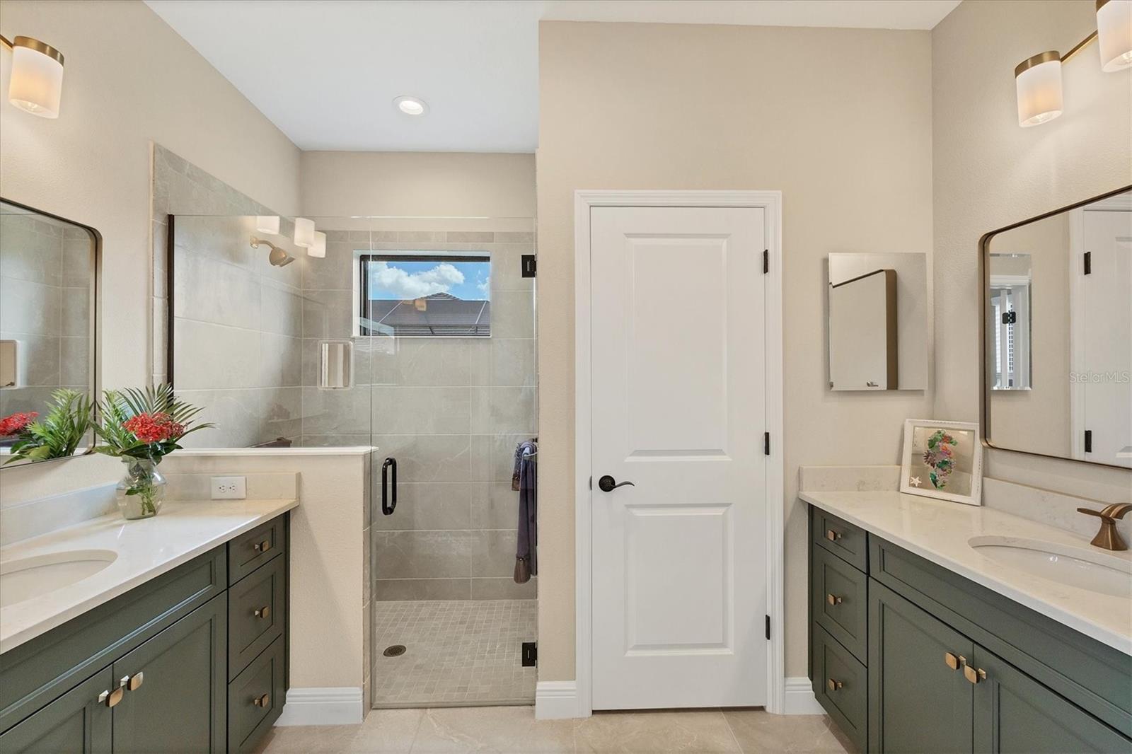 26524 MICKELSON DRIVE, Englewood, FL 34223 26524 MICKELSON DRIVE, Englewood, FL 34223