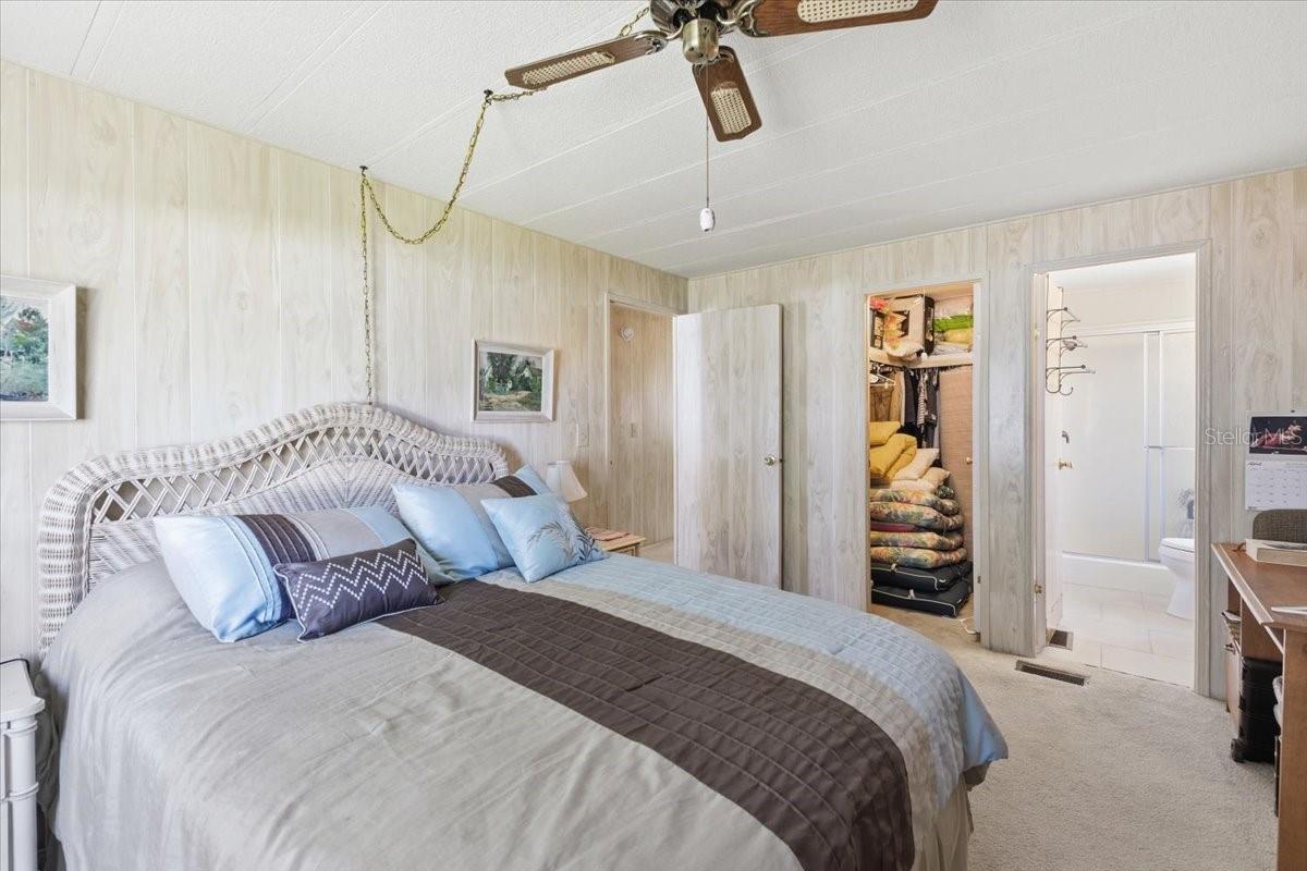 26 N ESPLANADE STREET, Englewood, FL 34223