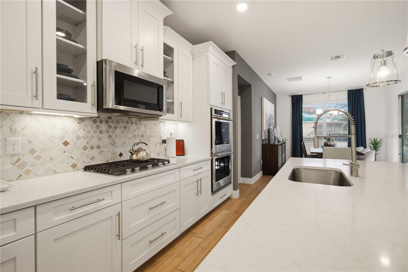 13721 FLAT WOODS TERRACE, Bradenton, FL 34211