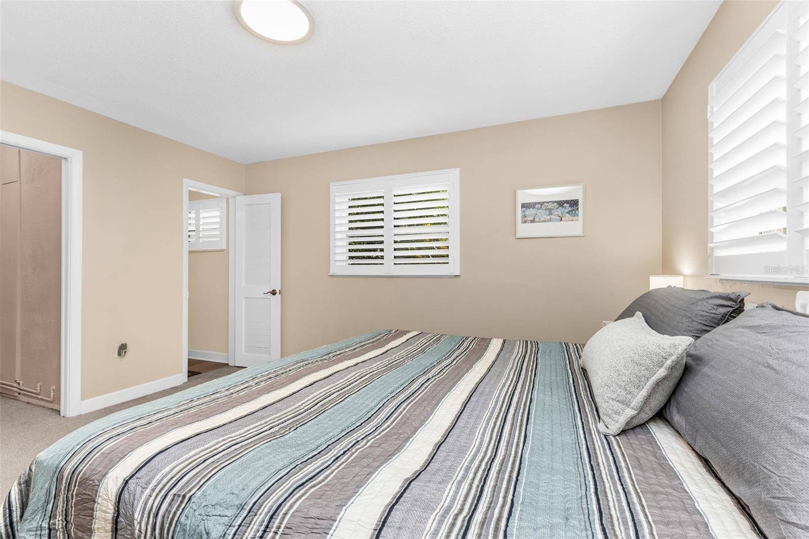 521 W VENICE AVENUE, #21, Venice, FL 34285