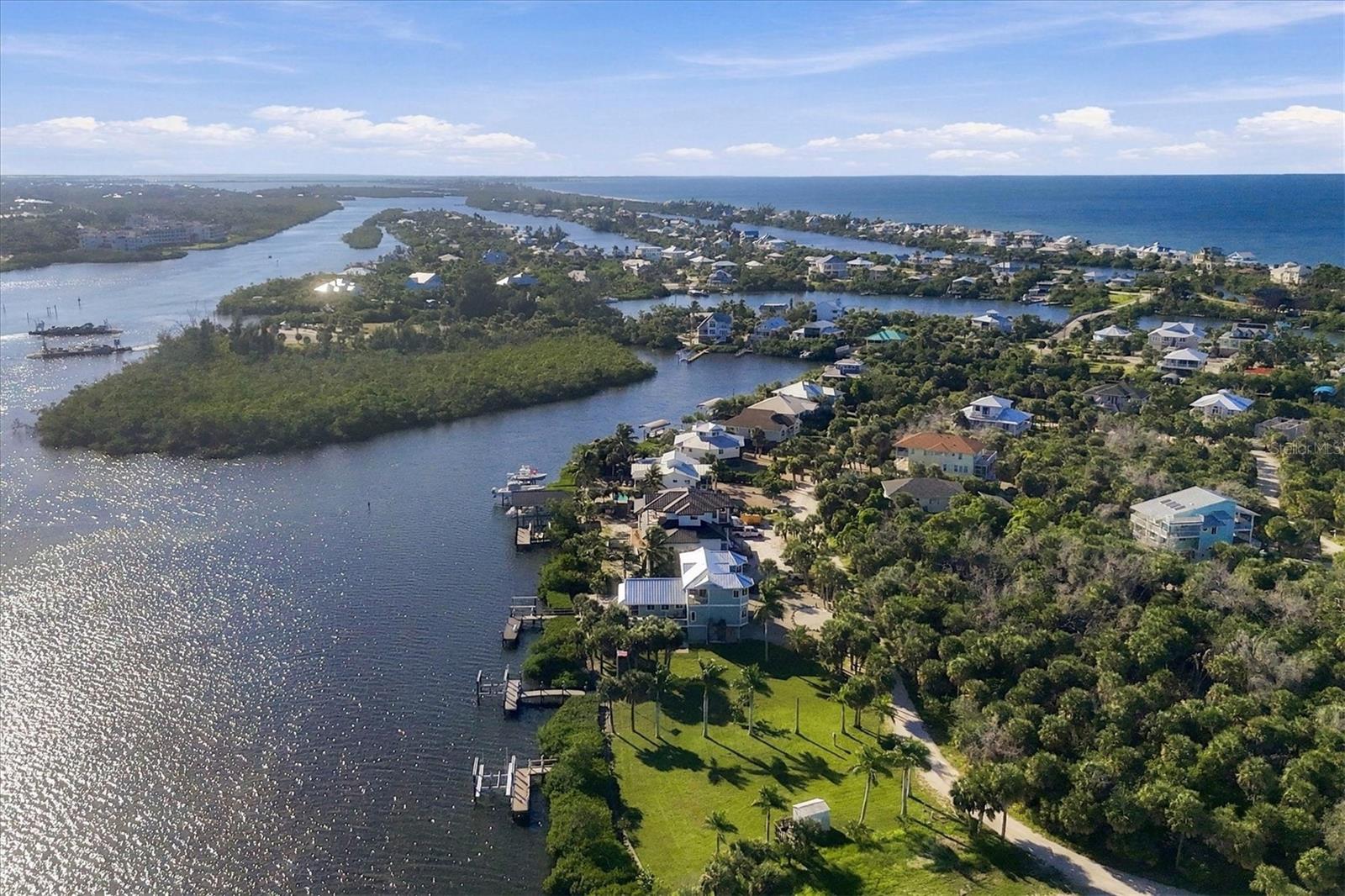 59 BAYSHORE CIRCLE, Placida, FL 33946