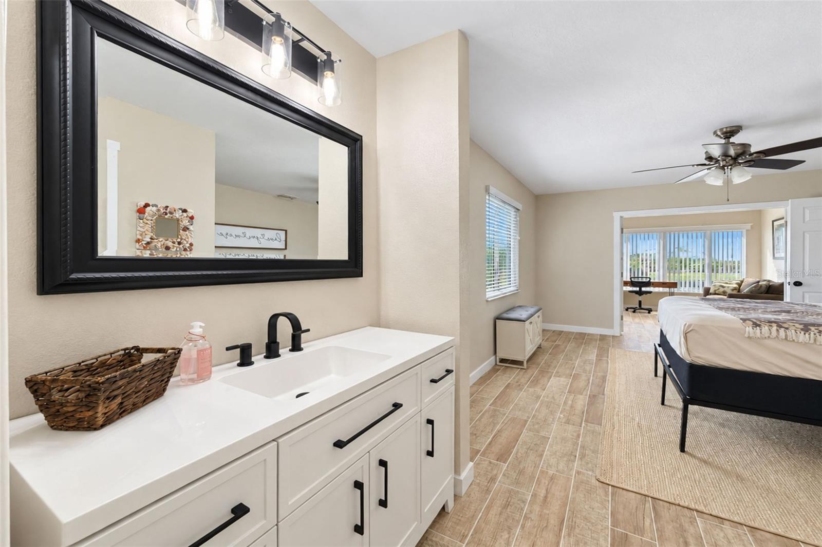 258 ANNAPOLIS LANE, Rotonda West, FL 33947