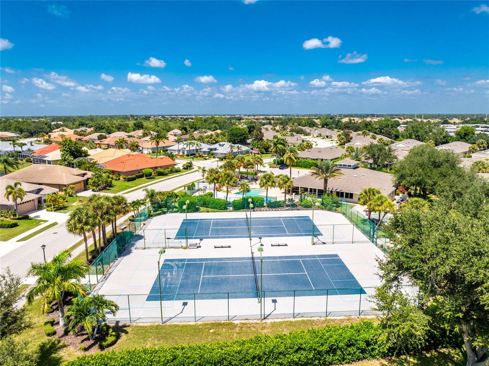 Oak Forest Amenities