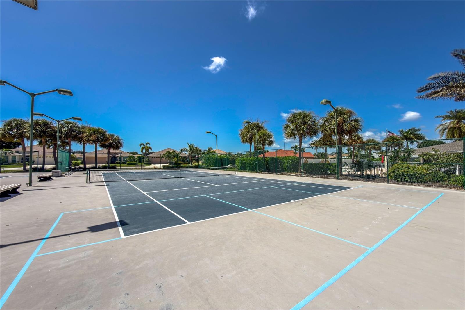 Oak Forest Amenities