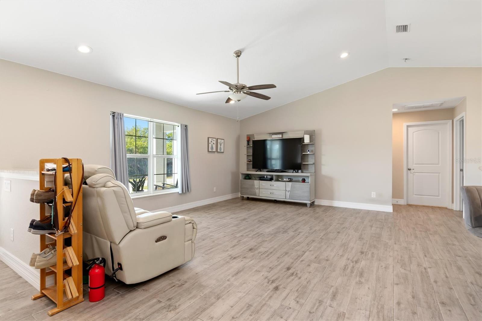 14142 HOPEWELL AVENUE, Port Charlotte, FL 33981