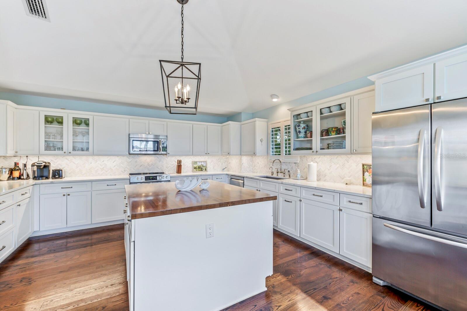1678 JOSE GASPAR DRIVE, Boca Grande, FL 33921