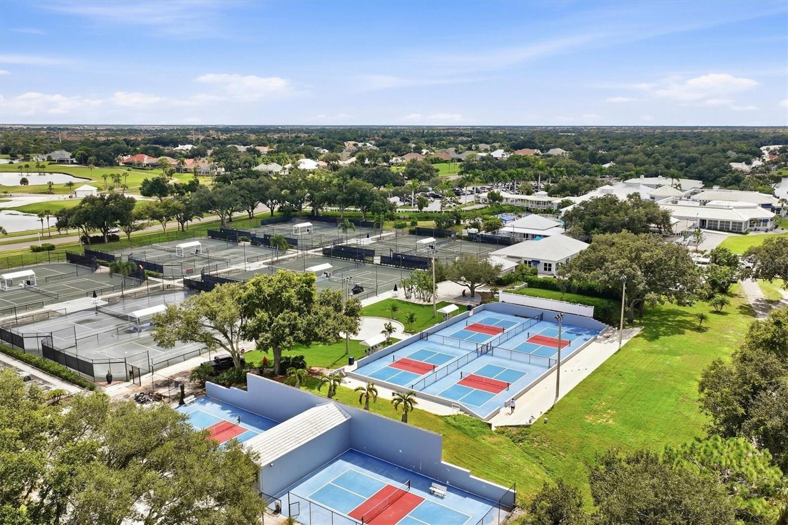 427 CERROMAR LANE, #355, Venice, FL 34293