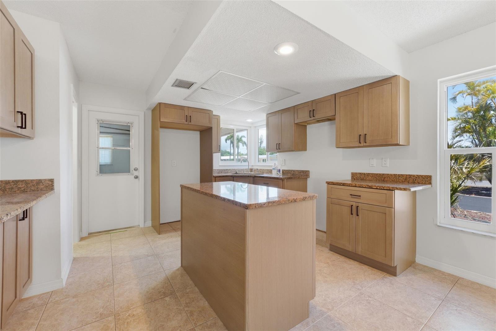 316 S MANGO STREET, Englewood, FL 34223