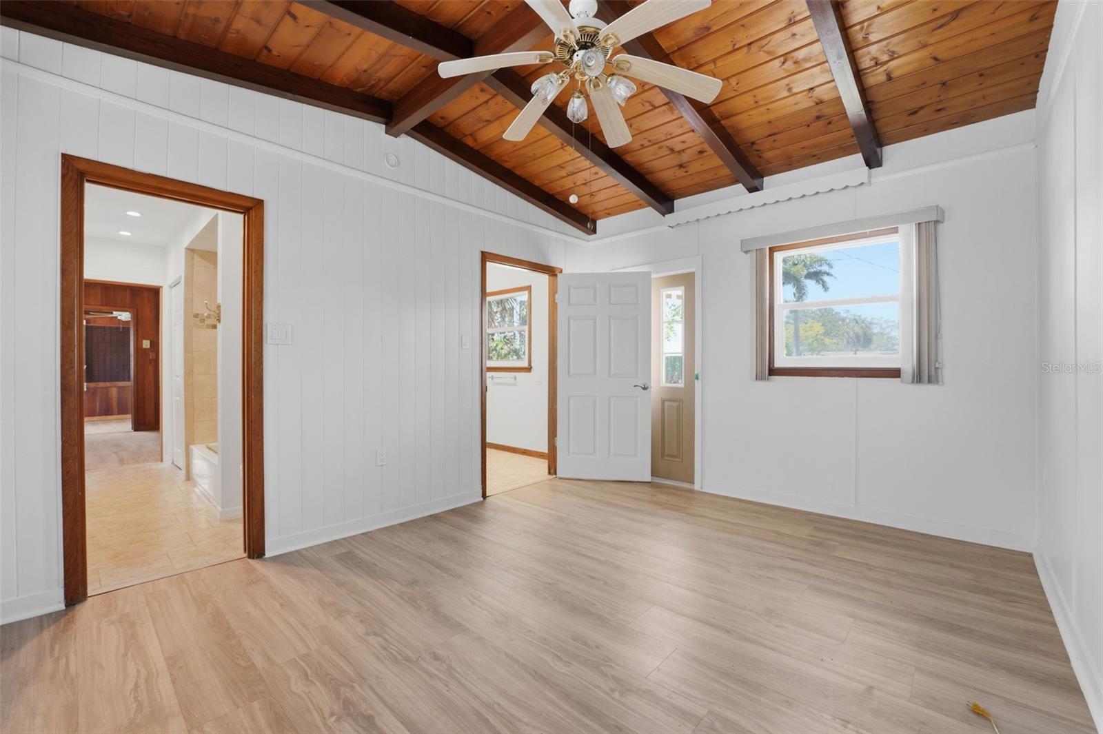 316 S MANGO STREET, Englewood, FL 34223
