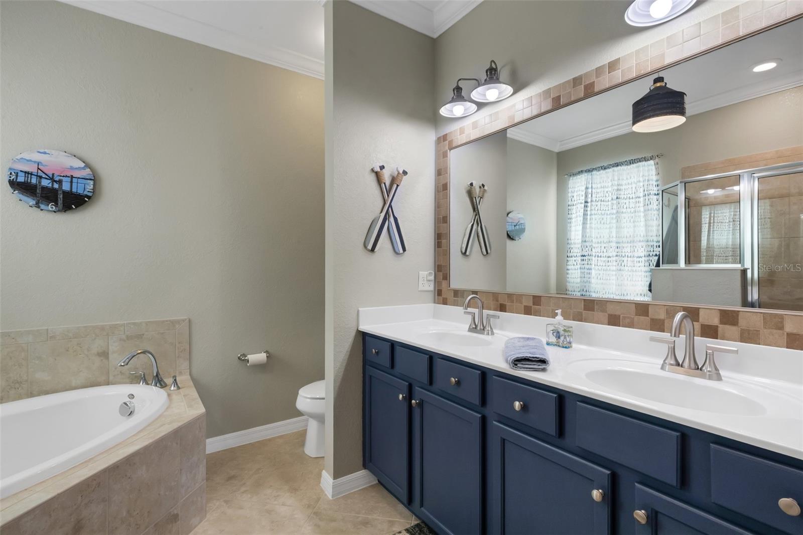 6683 WILLOWSHIRE WAY, Bradenton, FL 34212