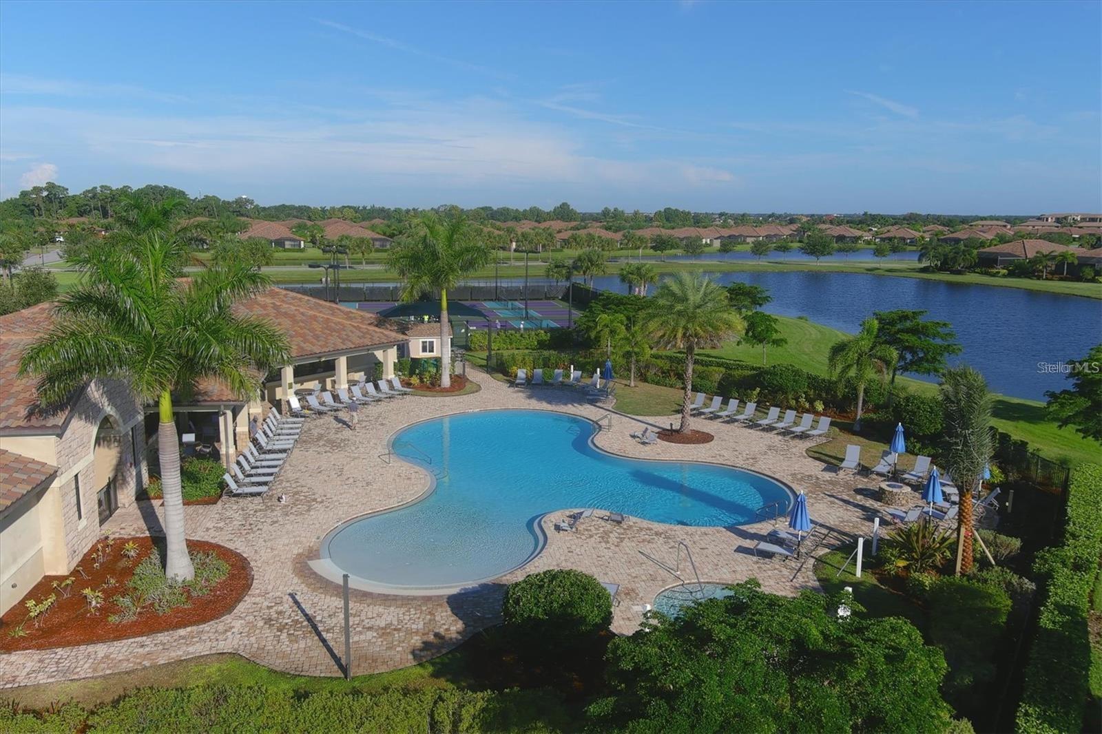 6683 WILLOWSHIRE WAY, Bradenton, FL 34212
