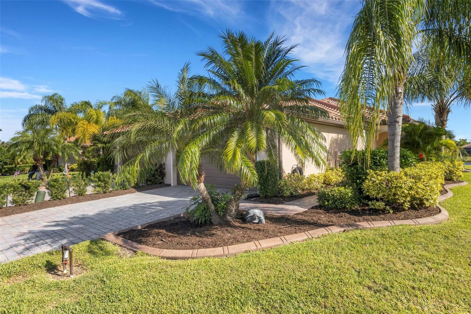 6683 WILLOWSHIRE WAY, Bradenton, FL 34212