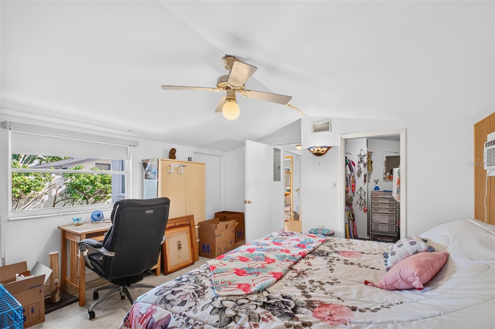713 S LAKE AVENUE, Delray Beach, FL 33483