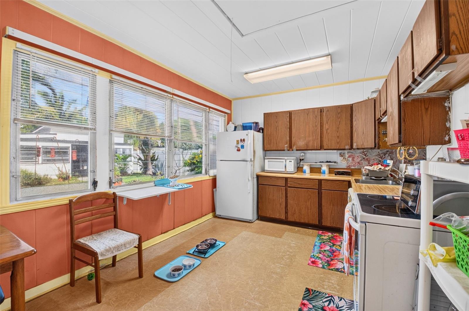 713 S LAKE AVENUE, Delray Beach, FL 33483