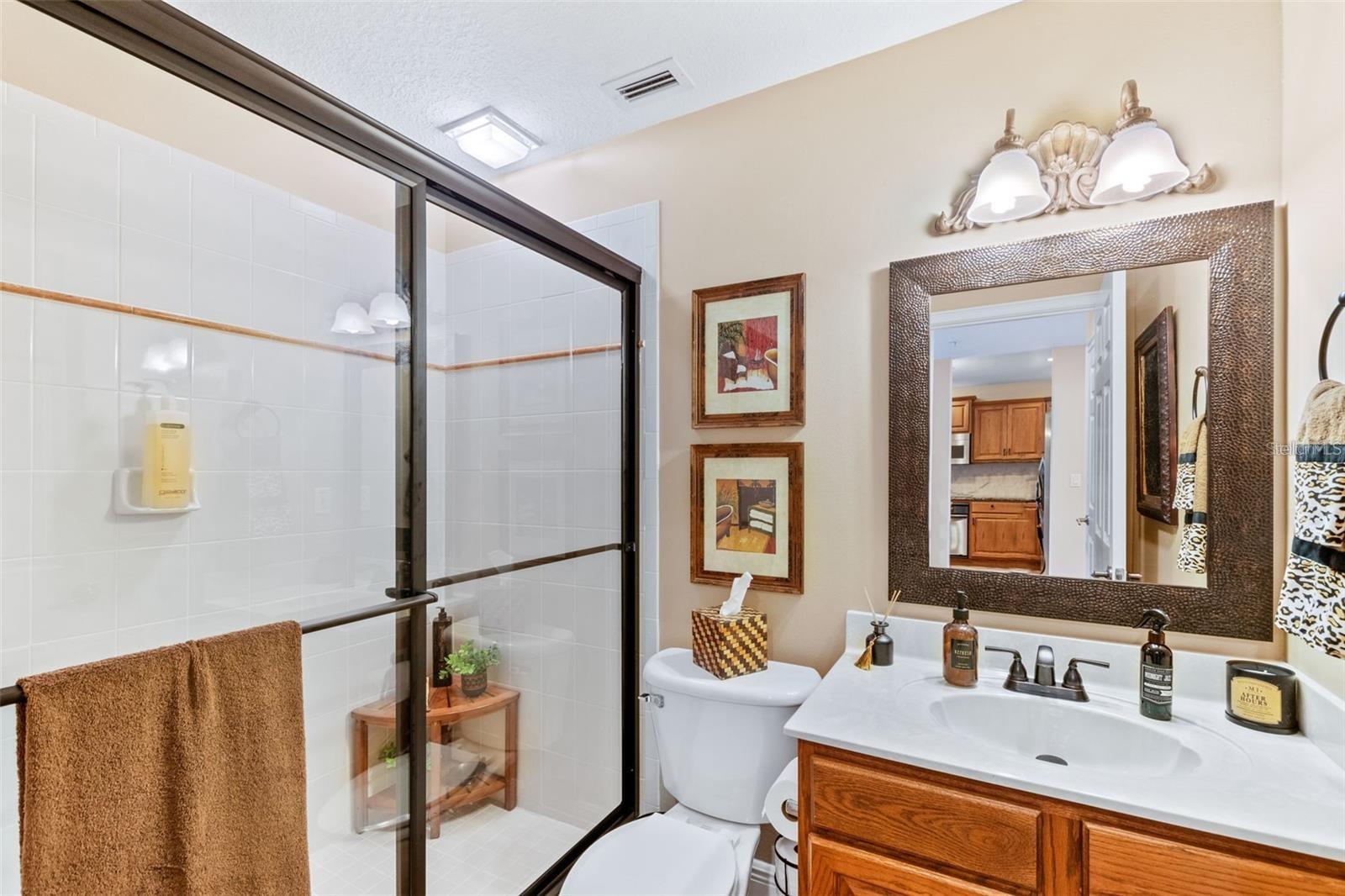 1st flr bathroom