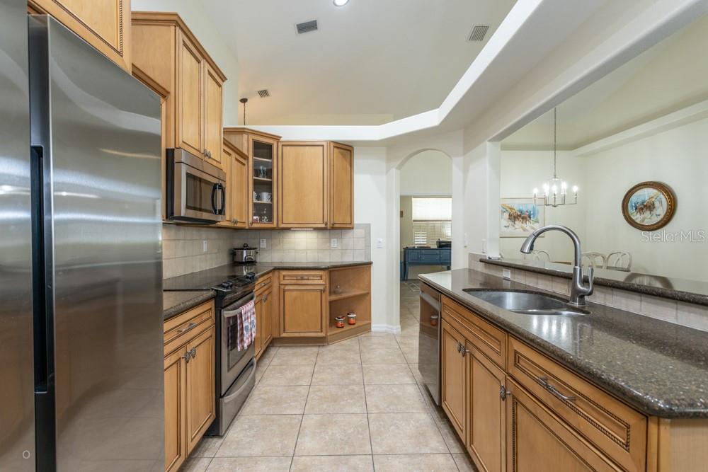 150 W WATERSIDE PARKWAY, Palm Coast, FL 32137