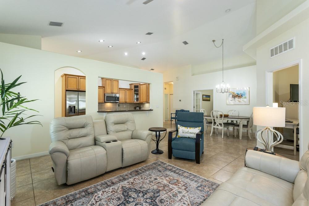 150 W WATERSIDE PARKWAY, Palm Coast, FL 32137